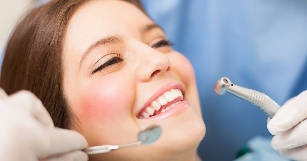 How To Choose A Dentist For Veneer Placement